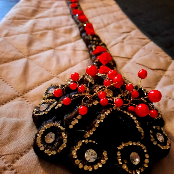 Аmasing artificial braid with crystals and roses, long 30 inch $50 - Picture 3 of 7